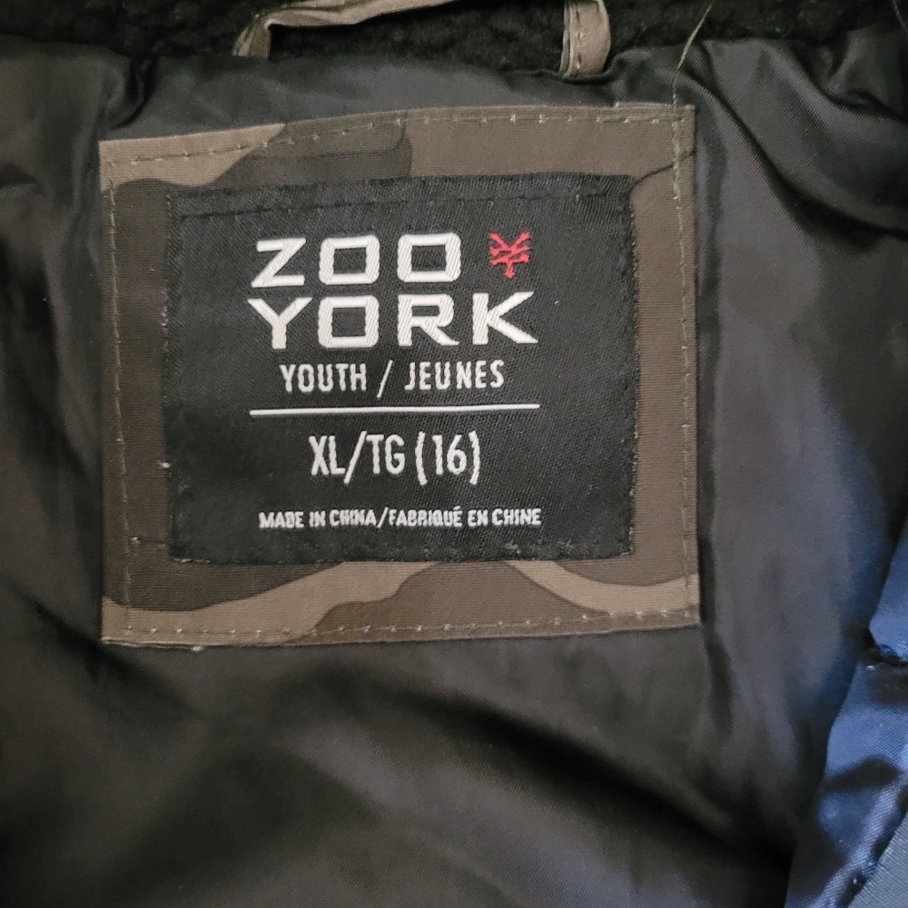 Zoo York Boys size 16 winter jacket - Picture 2 of 4
